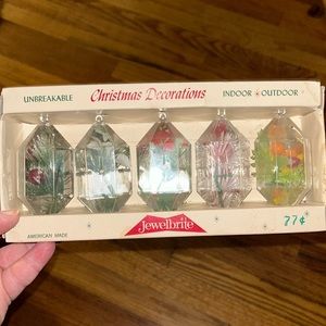 Vintage Jewelbrite Unbreakable Christmas ornaments set of 5